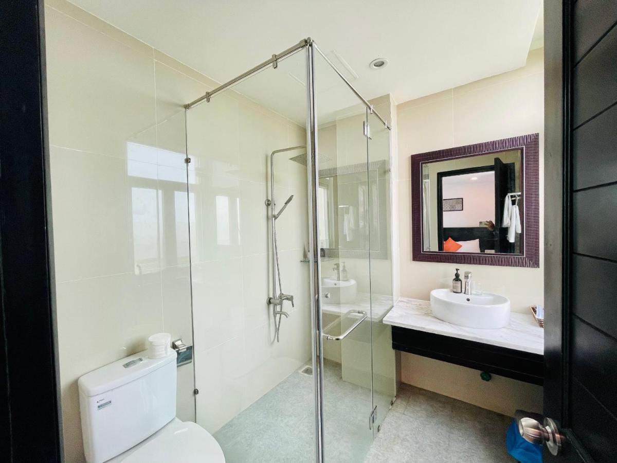 Queen Palace Sea View Hotel Da Nang Exterior foto